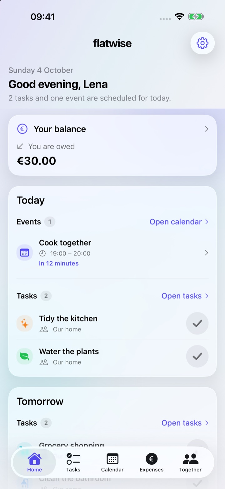 Flatwise on iPhone: daily overview with tasks, events and an outstanding balance.